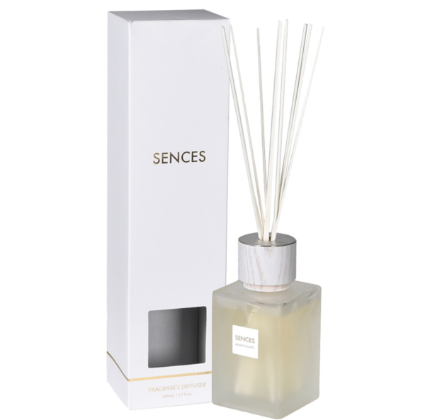 Our popular Large White Diffuser comes in a stunning froted clear glass container. It boasts a unique fragrance that is both warm, hazy and deep clove, making it suitable for all seasons and occasions. Measuring H 17 cm (with sticks 38,5 cm) and D 8 cm, this generously sized diffuser offers an impressive longevity, ensuring you can enjoy its captivating scent for hours on end. Perfect for creating a warm and inviting atmosphere in any space. For optimal performance, it is recommended to flip the reeds regularly to refresh the fragrance and ensure an even scent distribution.For optimal performance, it is recommended to flip the reeds regularly to refresh the fragrance and ensure an even scent distribution.